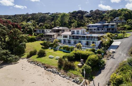 Kapiti Island Hotel | San Marino Motor Lodge