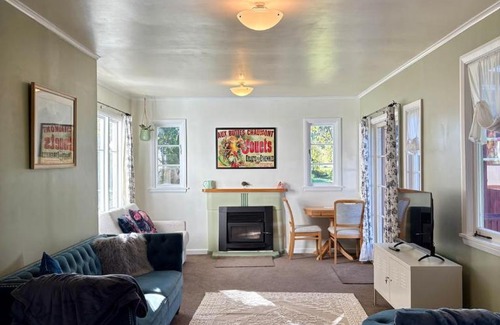 Maungatautari House | Sanctuary Cottage