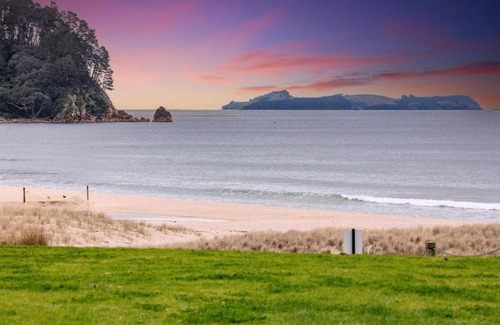 Onemana House | Sandy Feet Beach House - right across from Onemana Beach