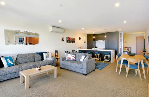 Stepneyville Apartment | Sea Path Apartment