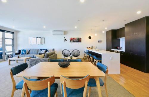 Stepneyville Apartment | Sea Path Apartment