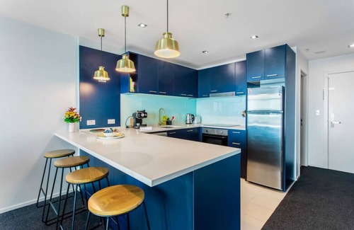 Auckland Central Business District Apartment | Sea View Apartment in Auckland CBD