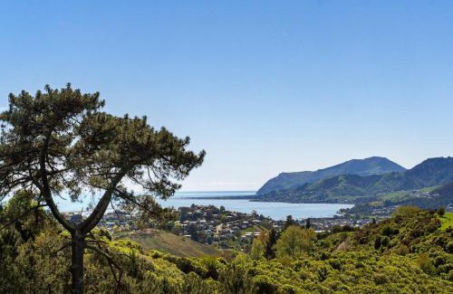 Britannia Heights House | Seascape Escape