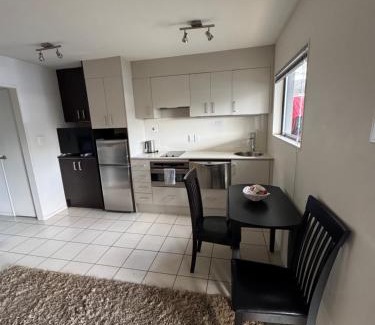 Paihia Apartment | Seaspray Suites Private Unit Ground Floor
