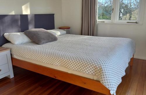 Te Miro House | Self check-in room02 in Waikato