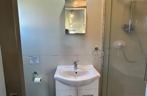 Kelston Other | Self Contained Large Cabin
