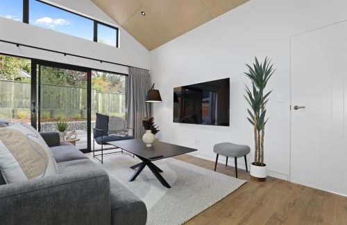 Rotorua House | Serenity on Sophia