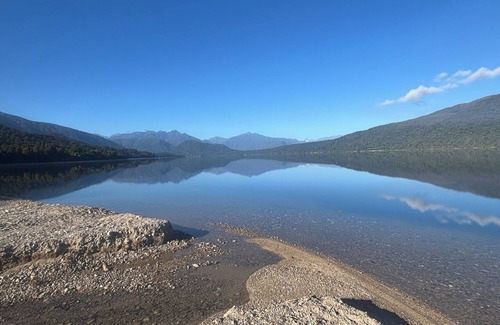 Hokitika Apartment | Shala Wellness Retreat nested at Lake Kaniere offers Peace, Nature, Yoga & Sauna