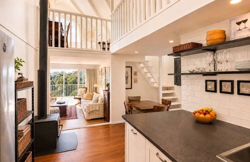 Waiheke Island House | Shoreline Secrets on Oneroa Direct beach access