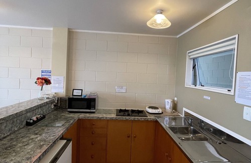 Rotorua Hotel | Six on Union