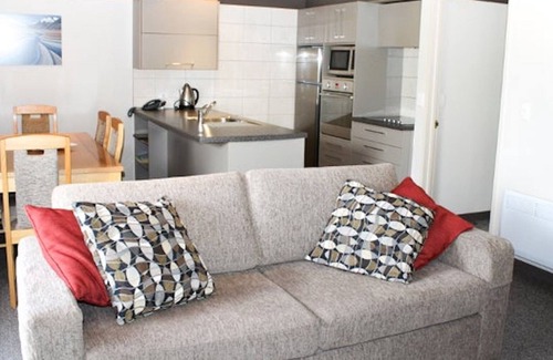 Wanaka Condo | Ski or Adventure Holiday Headquarters in Wanaka