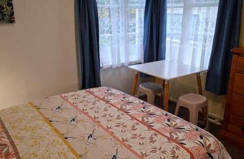 Hamilton East House | Spacious bedroom so close to Hamilton Gardens