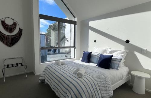 Christchurch City Centre House | Stadium Edge, Walk to Te Kaha Free Parking
