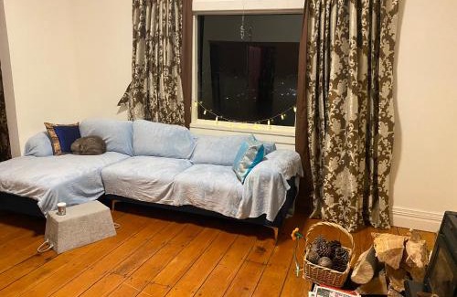 Dunedin House | Starry Hill Cottage