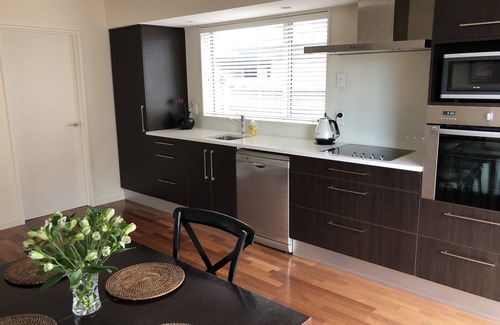 Strowan House | Strowan House 1 - Single Level/Fully Airconditioned