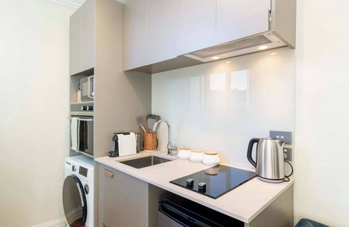 Te Aro Apartment | Studio for 2 in Central Te Aro Stay!