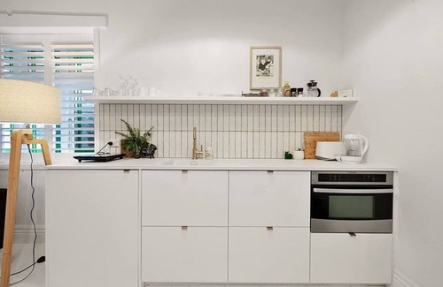 Rewa Apartment | Stylish One-Bedroom Retreat in New Plymouth