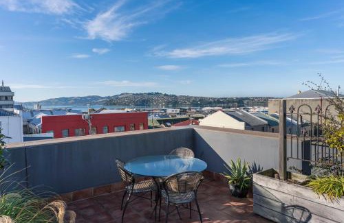 Dunedin City Centre Apartment | Stylish Stay - Stafford