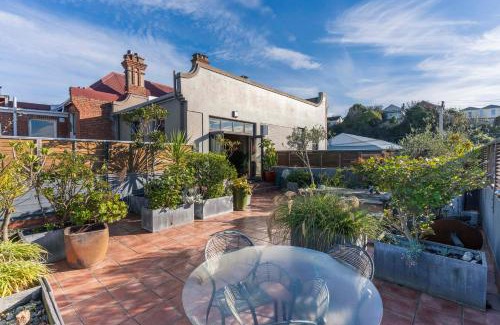 Dunedin City Centre Apartment | Stylish Stay - Stafford
