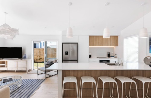 Papamoa Beach House | Sun & Salt ~ Papamoa - Beyonder Holiday Homes