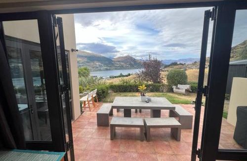 Kelvin Heights House | Sunbeam Hideaway Kelvin Heights