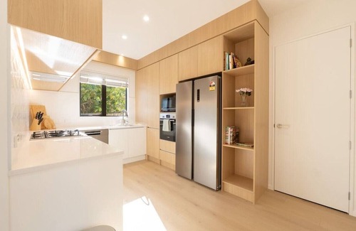 Murrays Bay House | Sunny 3-Bedroom Home in Murrays Bay