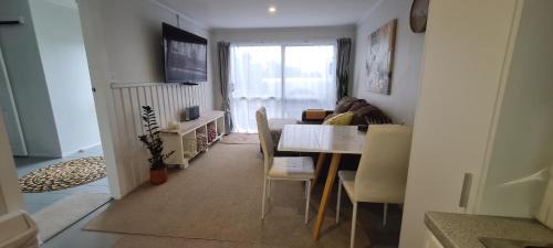 Tauranga Apartment | Sunshine Summit - Close to hospital, CBD, Beach