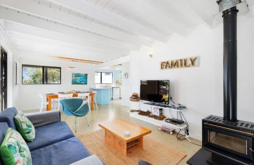 Omaha House | Surf Sound - Omaha Holiday Home