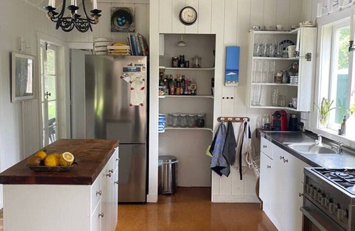 Tryphena House | Swanfork - The Hamptons House meets Medlands Bach