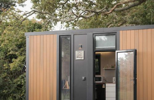 Tamahere House | Sweet Hart 2 by Tiny Away