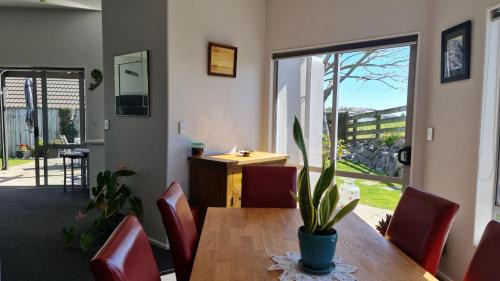 Richmond House | Sweet Retreat