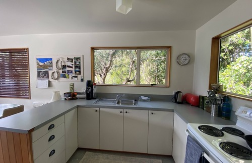 Saint Omer House | Swim, Fish, Walk & Relax – Sandy Bay Holiday Home, Kenepuru Sound.