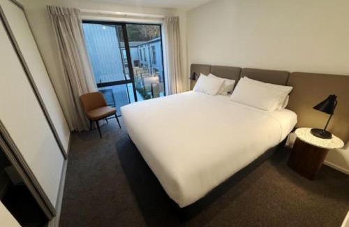 Arthur's Point Hotel | Swiss-Belvillas Coronet Peak