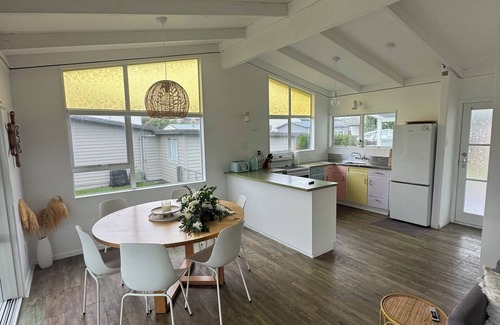 Taiharuru House | Taiharuru beach bach. Best of beach and rural living.