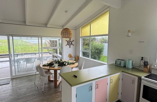 Taiharuru House | Taiharuru beach bach. Best of beach and rural living.