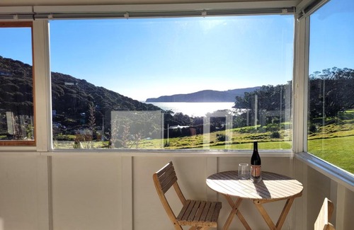 Tryphena House | Taumata Farmhouse - A Classic Kiwi Bach Escape