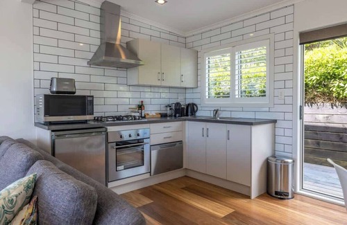 Omiha Apartment | Te Whau Bach One | Stay Waiheke