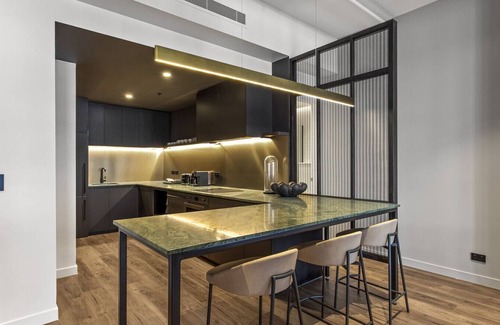 Auckland Central Business District Apartment | The Anzac Atelier — A Considered Heritage Suite