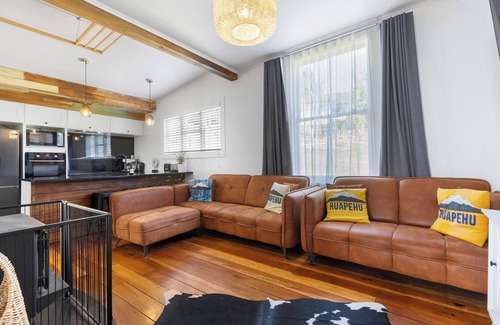 Ohakune House | The Board house - Ohakune Holiday Home