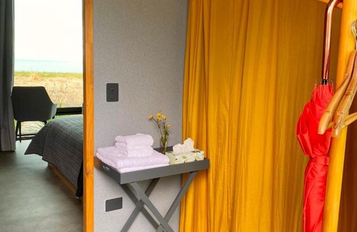 Papatotara Hotel | The Cliffs Humpridge View Motels