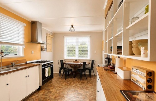Tolaga Bay House | The Coasty Bach | Cosy Cottage | Rest & Reset