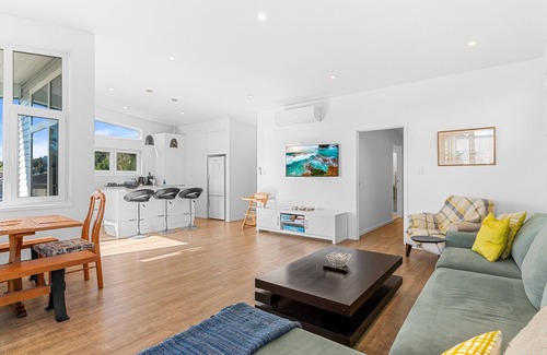 Mangawhai Heads House | The Daydreamer - Mangawhai Heads Holiday Home