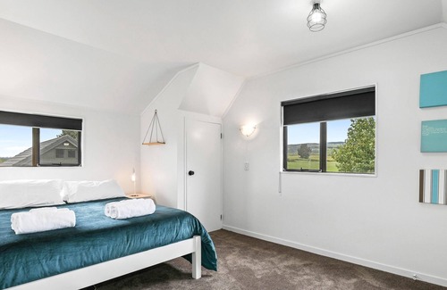 Rotorua House | The Games Room - 2 Bedroom 1 Bathroom, Shared use of Pool & Spa