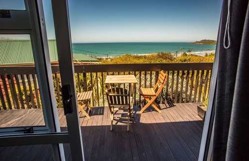 Kaka Point Hotel | The Kaka Point Motels