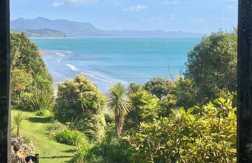 Parapara House | The Lodge, Golden Bay Lodge and Organic Gardens