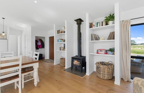 Greytown Cottage | The Modern Farmstead - Greytown Accommodation