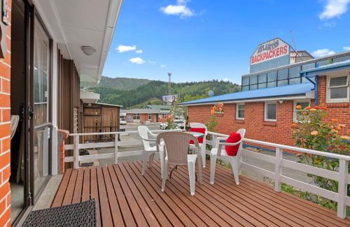 Picton House | The Picton Family Retreat - Picton Unit