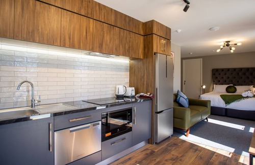 Fitzroy Apartment | The Residence Apartment 1 50 Sky