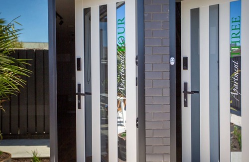 Fitzroy Apartment | The Residence Apartment 9 50 Sky