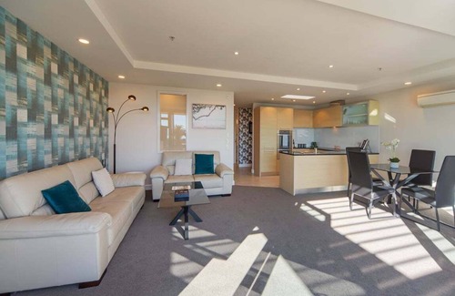 Nelson Apartment | The Sands Horizon View